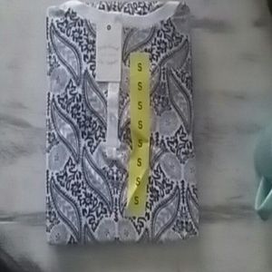 Ladies Lucky Brand size small single sleep shirt